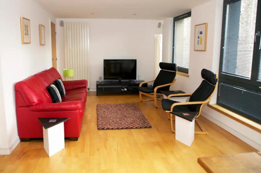 Joivy Inviting Flat With Parking In Canonmills Edimburgo Esterno foto